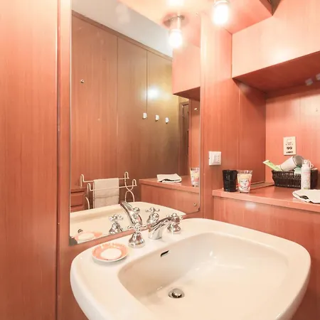 Refuge En Bois - Center And Parking Курмайор