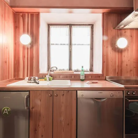 Апартаменти Refuge En Bois - Center And Parking