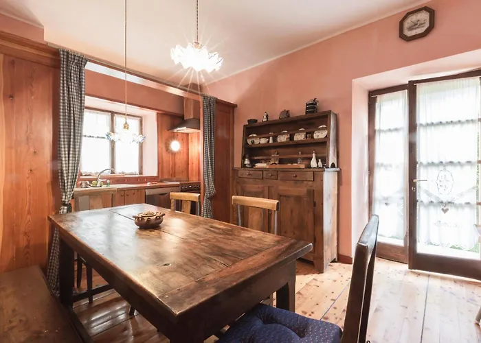 Refuge En Bois - Center And Parking *