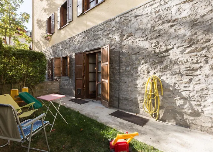 Refuge En Bois - Center And Parking *