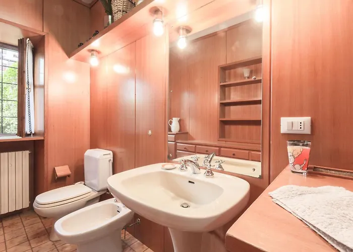 Refuge En Bois - Center And Parking