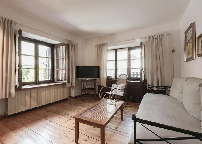 Refuge En Bois - Center And Parking Daire