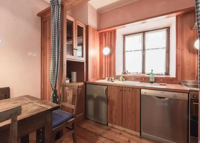 Refuge En Bois - Center And Parking Courmayeur